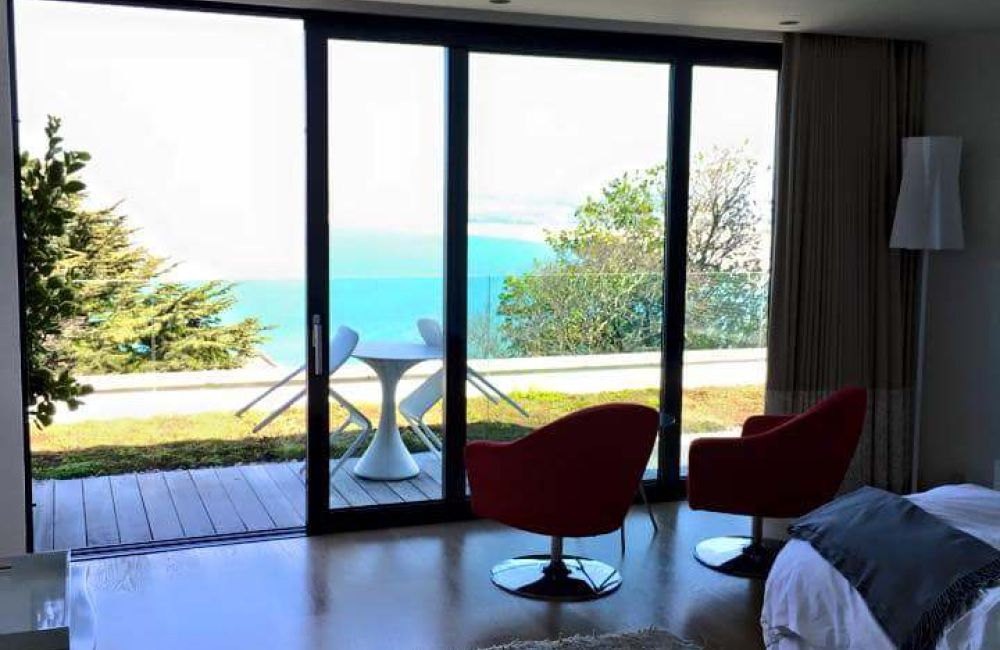 Sliding Doors